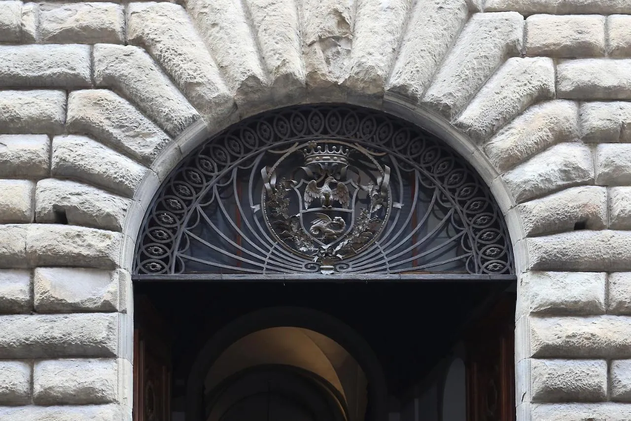 Apartment Apt. Fiordaliso - Pauline Suites, Palazzo Borghese Florence