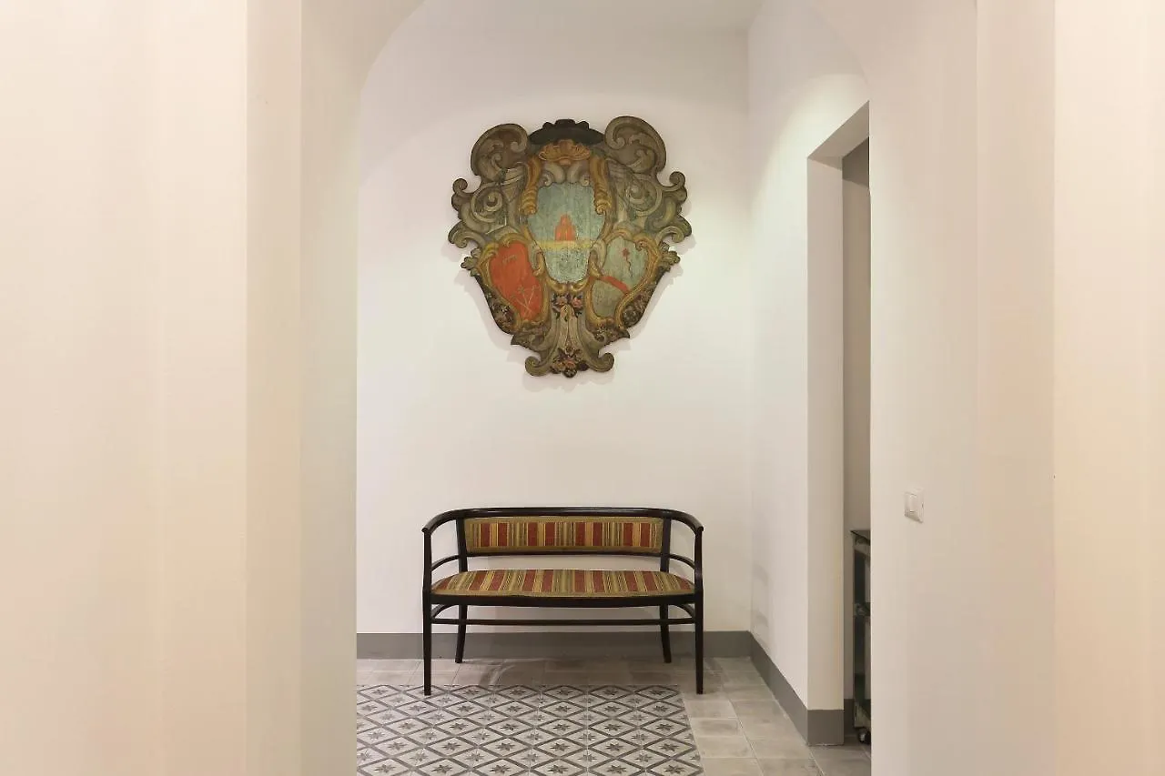 Apt. Fiordaliso - Pauline Suites, Palazzo Borghese Florence 0*,  Italy